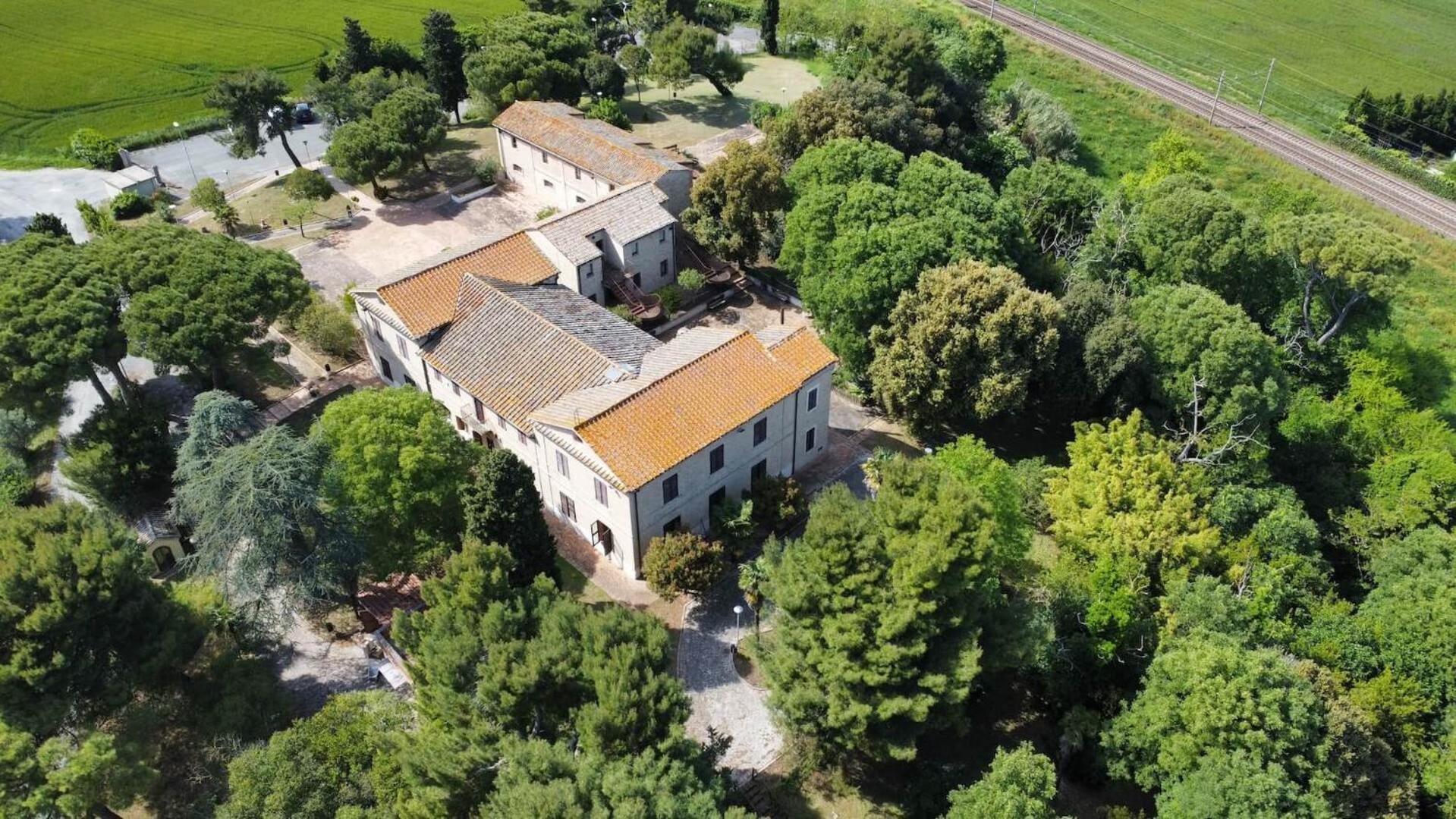 فندق Casa Famiglia Di Nazareth لوريتو المظهر الخارجي الصورة